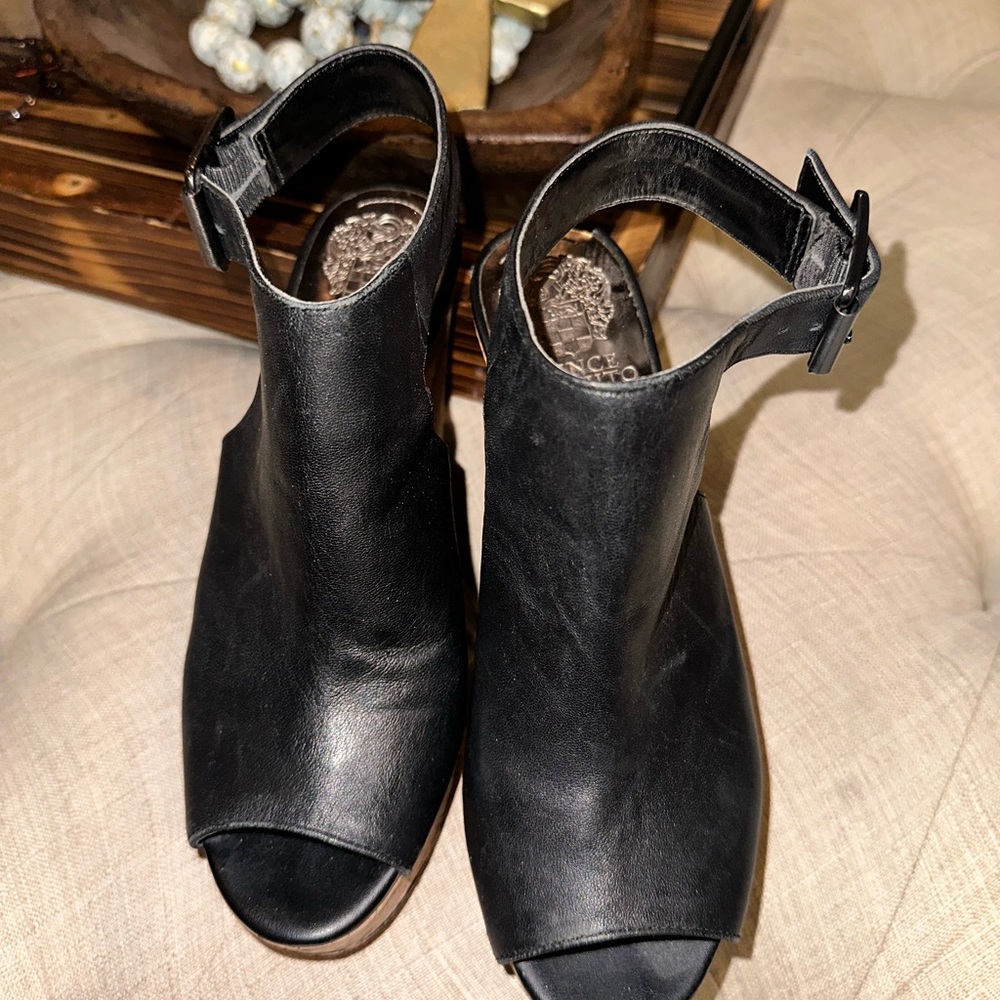 Vince Camuto beautiful black wedges.